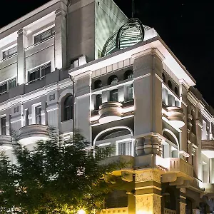 vizitați hotelul